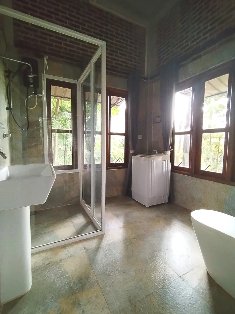 Private bathroom at Nature Home near Colombo Airport